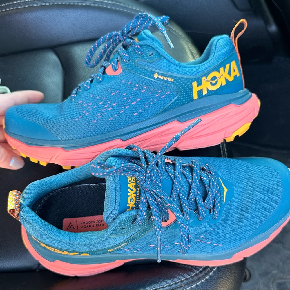 HOKA Women's Challenger ATR 6 Gore-Tex Running Shoes